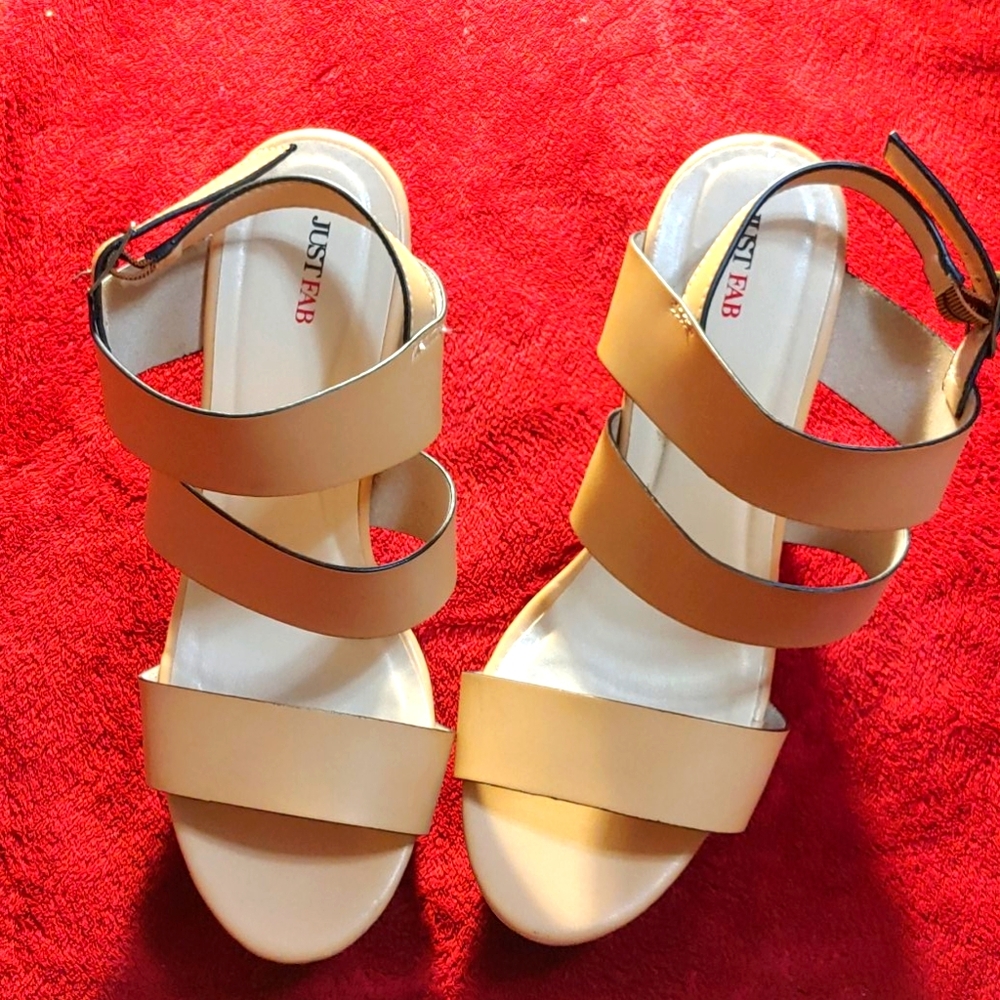 Heeled Wedges